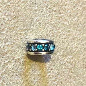 🆕Listing! Crystal Voyage Spacer in Blue Thin bead with 2 tones of blue crystals